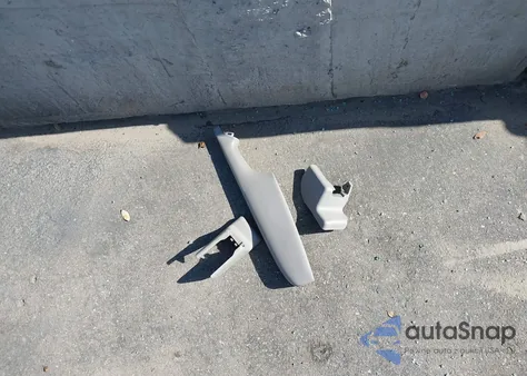 2017 Toyota Camry Xle V6 из США, поврежденный, VIN 4T1BK1FK3HU581611